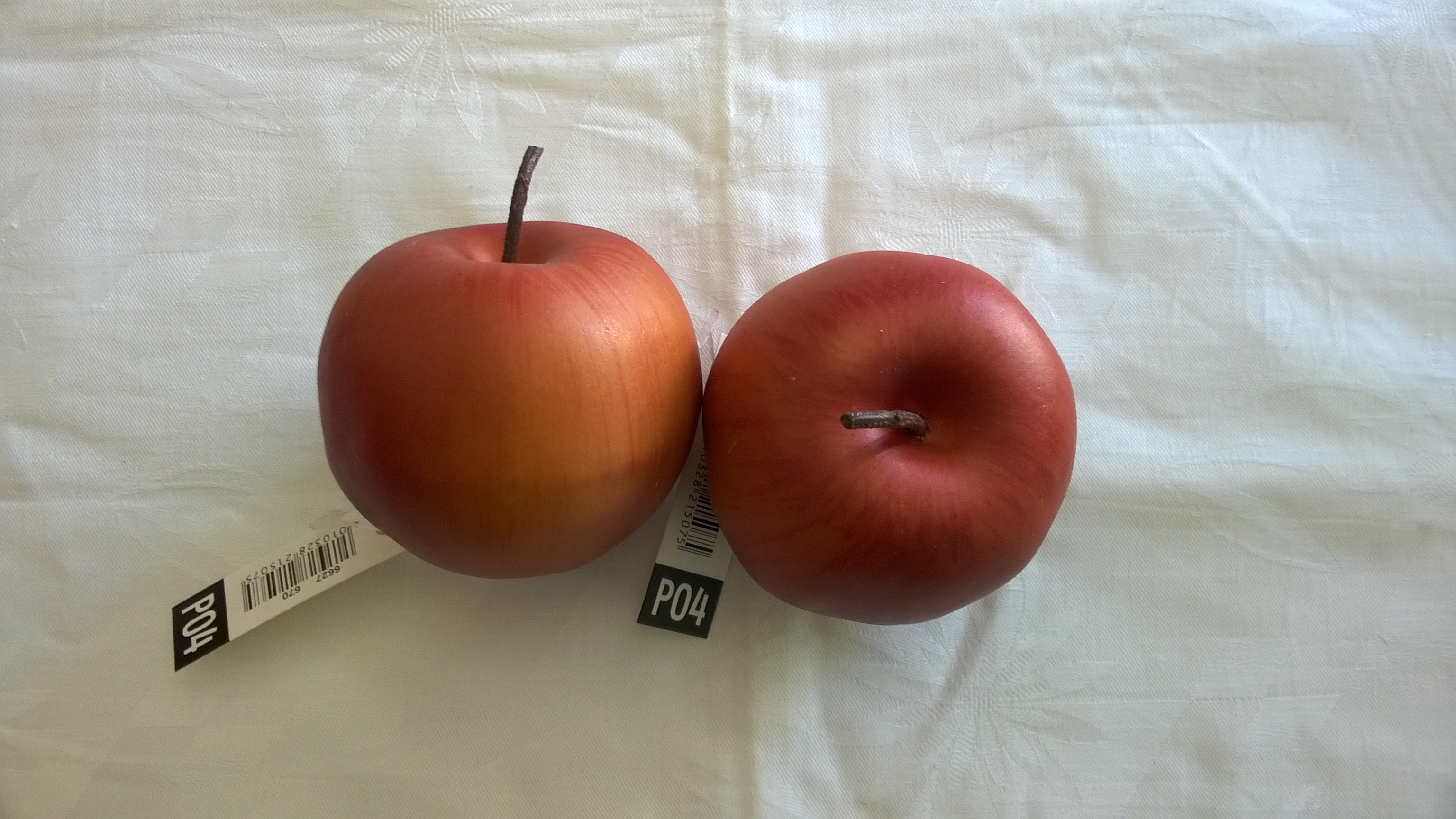 Apfel /jablko/ 8cm /ks/